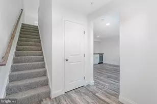 3252 Mateer Ln, Mechanicsburg, PA 17055 - Photo 3