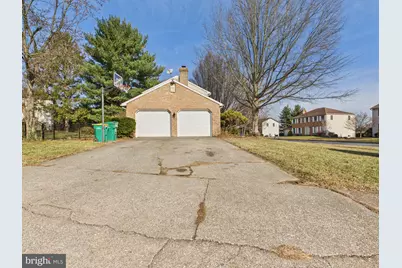 415 Sioux Drive, Mechanicsburg, PA 17050 - Photo 3