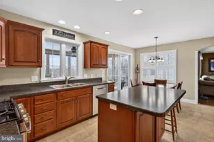 520 Nursery Dr N, Mechanicsburg, PA 17055 - Photo 17