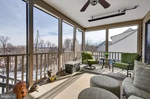 520 Nursery Dr N, Mechanicsburg, PA 17055 - Photo 23