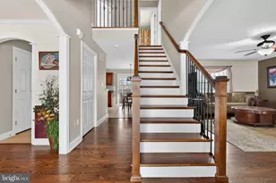 520 Nursery Dr N, Mechanicsburg, PA 17055 - Photo 5
