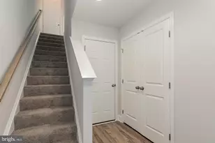 3242 Parade St, Mechanicsburg, PA 17055 - Photo 5