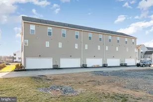 3242 Parade St, Mechanicsburg, PA 17055 - Photo 25