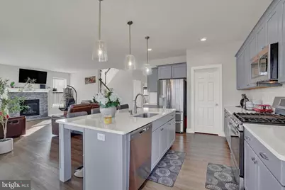 2072 N Autumn Chase Drive, Mechanicsburg, PA 17055 - Photo 7