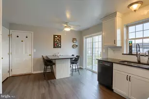 39 Sir William Dr, Newville, PA 17241 - Photo 11