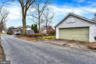 33 S 24th St, Camp Hill, PA 17011 - Photo 25