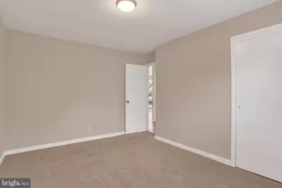 16 Essex Road, Camp Hill, PA 17011 - Photo 15