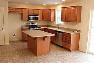 6426 Creekbend Dr, Mechanicsburg, PA 17050 - Photo 3