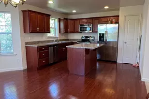 6426 Creekbend Dr, Mechanicsburg, PA 17050 - Photo 5