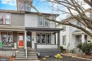 38 W Willow St, Carlisle, PA 17013 - Photo 1