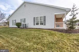 14 Creek Bank Dr, Mechanicsburg, PA 17050 - Photo 5