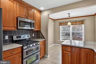 4375 Roth Farm Village Cir, Mechanicsburg, PA 17050 - Photo 13