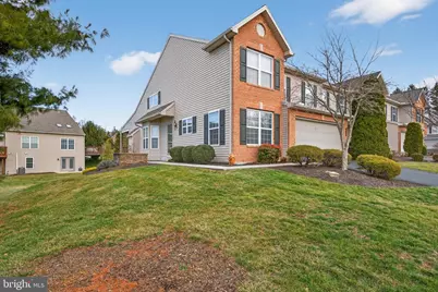 4375 Roth Farm Village Circle, Mechanicsburg, PA 17050 - Photo 1