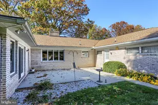 864 Hilltop Rd, Lemoyne, PA 17043 - Photo 11