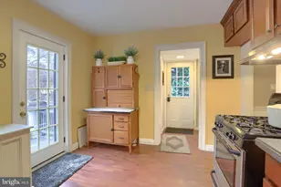 426 W Main St, Mechanicsburg, PA 17055 - Photo 15