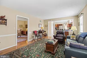 828 Anthony Dr, Mechanicsburg, PA 17050 - Photo 7