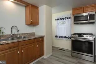 1102 Rana Villa Ave, Camp Hill, PA 17011 - Photo 15