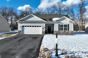 912 Cavalry St, Carlisle, PA 17013 - Photo 1