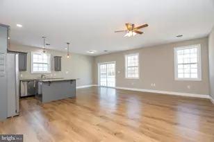 912 Cavalry St, Carlisle, PA 17013 - Photo 17