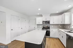 322 Reserve Ln, Mechanicsburg, PA 17050 - Photo 13