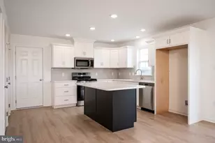 322 Reserve Ln, Mechanicsburg, PA 17050 - Photo 3