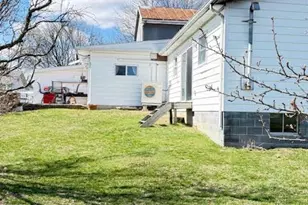 464 Wolfs Bridge Rd, Carlisle, PA 17013 - Photo 7