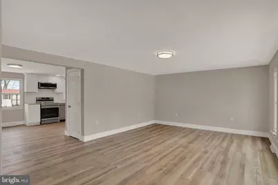 127 Lakeview Drive, Carlisle, PA 17013 - Photo 5