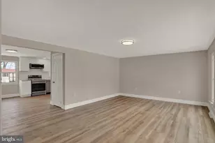 127 Lakeview Dr, Carlisle, PA 17013 - Photo 5