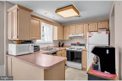 126 W Portland Street #1, Mechanicsburg, PA 17055 - Photo 5