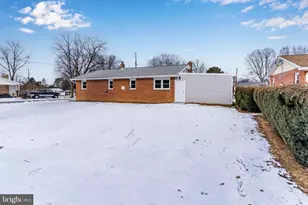 811 W Keller St, Mechanicsburg, PA 17055 - Photo 27