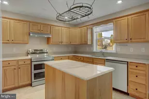 95 Lantern Ln, Shippensburg, PA 17257 - Photo 13