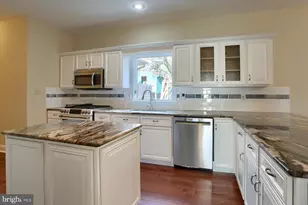 1014 S Waterford Way, Mechanicsburg, PA 17050 - Photo 15