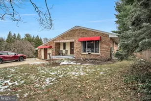 28 Brentwood Rd, Camp Hill, PA 17011 - Photo 3