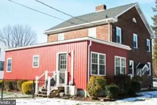 16 E Marble St, Mechanicsburg, PA 17055 - Photo 9