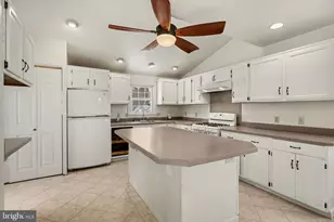 420 Market St, New Cumberland, PA 17070 - Photo 11