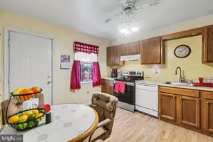 719 Old Silver Spring Rd, Mechanicsburg, PA 17055 - Photo 7