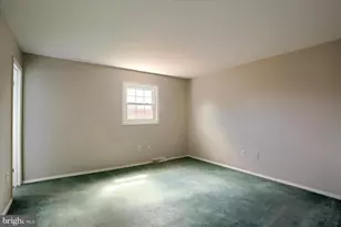 8 Edgewood Dr, Mechanicsburg, PA 17055 - Photo 17