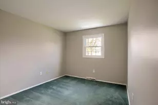 8 Edgewood Dr, Mechanicsburg, PA 17055 - Photo 15