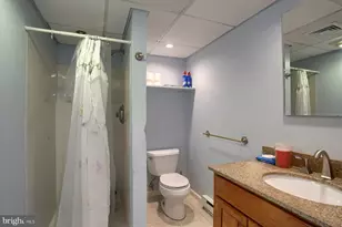 8 Edgewood Dr, Mechanicsburg, PA 17055 - Photo 31