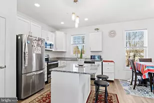 31 Parkview Dr, Carlisle, PA 17013 - Photo 9