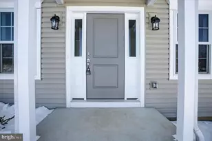 601 Exeter Ln, Shippensburg, PA 17257 - Photo 5