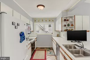 1604 Walnut St, Camp Hill, PA 17011 - Photo 9