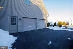 1107 Kent Dr Dr, Mechanicsburg, PA 17050 - Photo 19