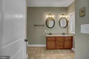 702 Southwood Dr, Shippensburg, PA 17257 - Photo 23