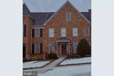 3 Jamestown Square, Mechanicsburg, PA 17050 - Photo 1