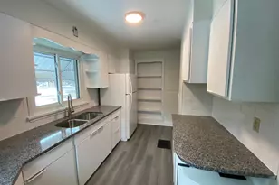 136 N Spring Garden St, Carlisle, PA 17013 - Photo 5