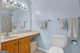 26 Southpoint Dr, Mechanicsburg, PA 17055 - Photo 9