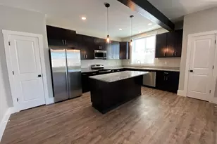 219 N Hanover St, Carlisle, PA 17013 - Photo 5