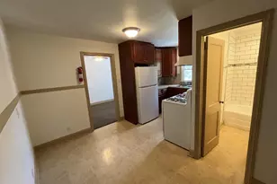 108 E Penn St, Carlisle, PA 17013 - Photo 7