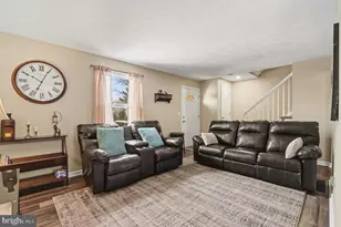 1117 Floribunda Ln, Mechanicsburg, PA 17055 - Photo 5